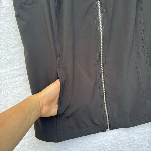 NEW WEEKENDS BY CHICO’S women’s black color size 1 zipper closure - Picture 6 of 9